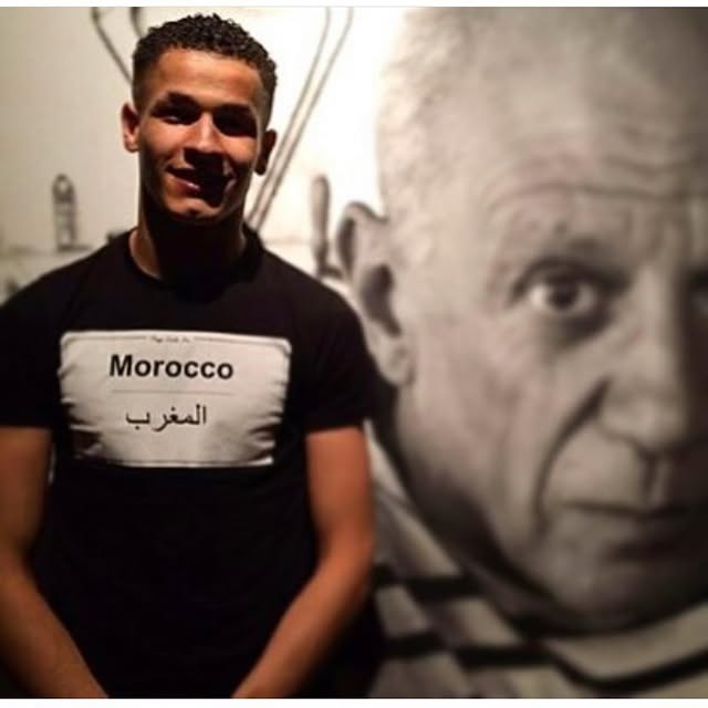 Customized Represent your country - Tee